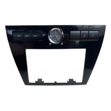 Moldura Central Painel Rádio Ford Fusion 2007 2010 2011 Preto